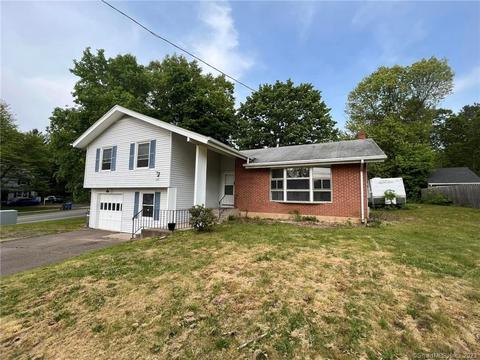 241 Parker St, Manchester, CT 06042