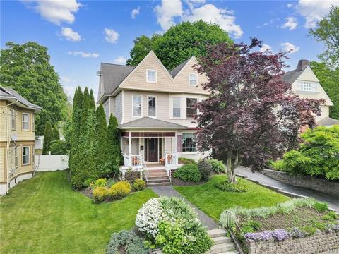 228 Summer St, Bristol, CT 06010