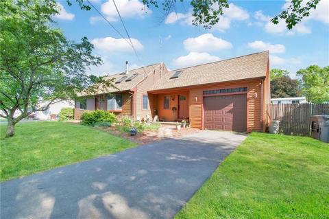 5 Bass Dr, Enfield, CT 06082