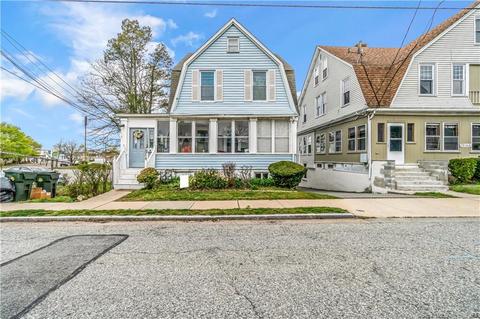 10 Park St, New London, CT 06320
