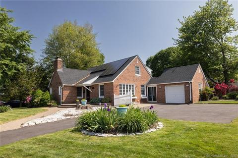 61 Beach St, New Britain, CT 06053