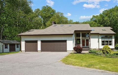 47 Maclyn Dr, Colchester, CT 06415