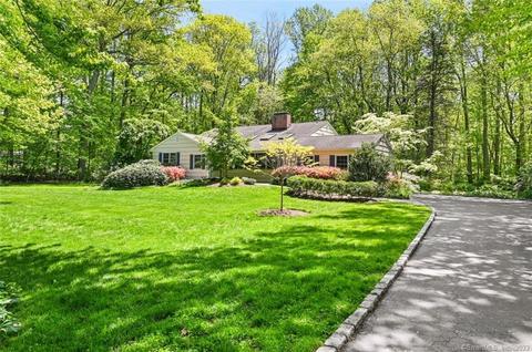 15 Grist Mill Ln, Westport, CT 06880