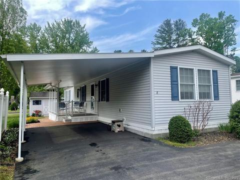 8 Park Ave, Plainville, CT 06062