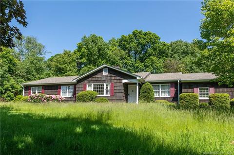 82 Cali Dr, Shelton, CT 06484