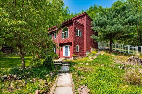 371 Collinsville Rd, Farmington, CT 06085