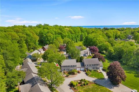 31 Strathmore Ln #31, Madison, CT 06443