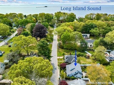 27 Broadway S, Westbrook, CT 06498