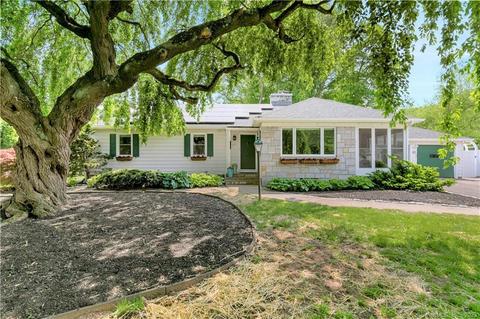 104 Jesswig Dr, Hamden, CT 06517