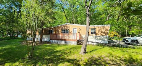 22 Evergreen Park, Clinton, CT 06413