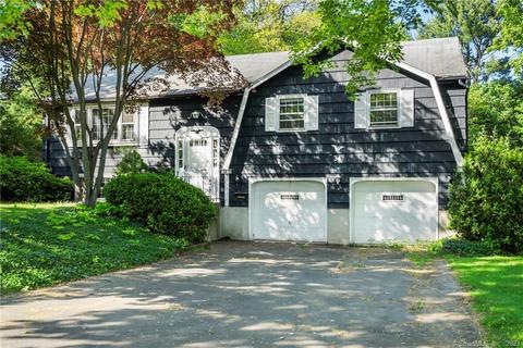 34 Eddy Ln, Newington, CT 06111