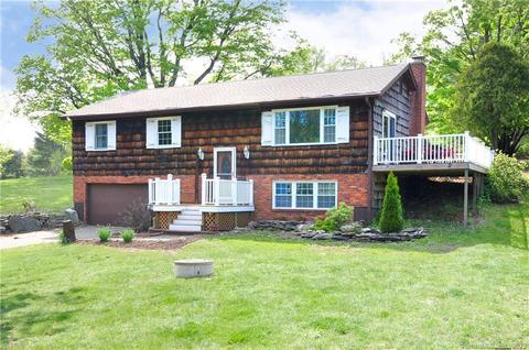 3 Horseshoe Cir, Barkhamsted, CT 06063