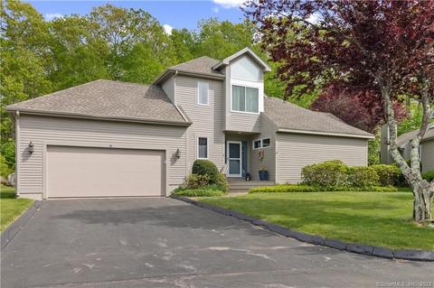 8 Elizabeth Ct #8, Mystic, CT 06355