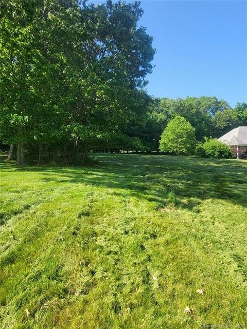 26 Stephanies Way, Manchester, CT 06040