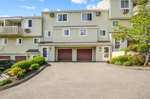 104 Coalpit Hill Rd #B4, Danbury, CT 06810
