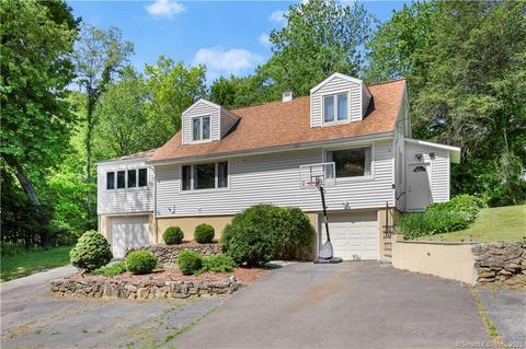 5 Beech St, Derby, CT 06418