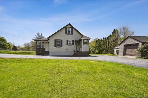 478 Riverside Dr, Thompson, CT 06255
