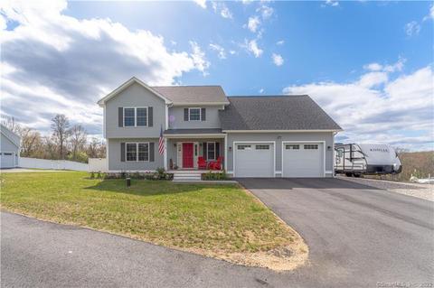 15 Quakertown Mdw, Ledyard, CT 06339