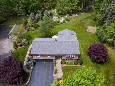 95 B Airline Rd, Clinton, CT 06413