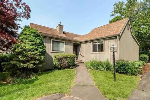 303 Piute Ln #B, Stratford, CT 06614