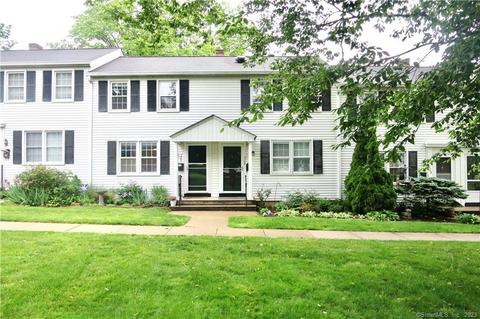329 Sylvan Knoll Rd, Stamford, CT 06902