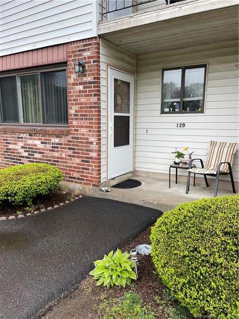 55 Thompson St #12D, East Haven, CT 06513