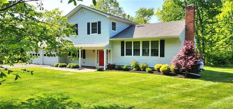 129 Haviland Rd, Ridgefield, CT 06877