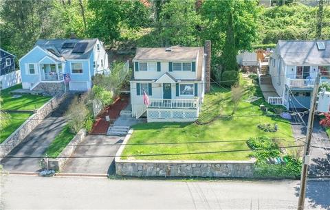 62 Lavelle Ave, New Fairfield, CT 06812