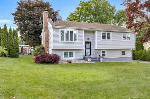 9 Seneca Rd, Plainville, CT 06062