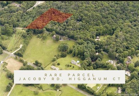2 Jacoby Rd # -3, Haddam, CT 06438