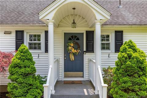 151 Hollow Rd, Watertown, CT 06795