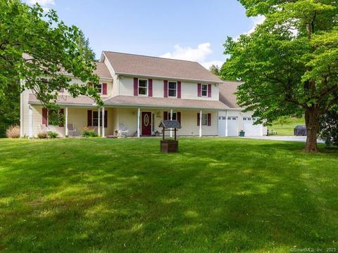 74 North St, Plymouth, CT 06782