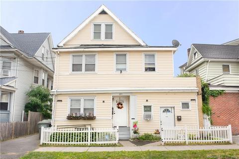 695 Beechwood Ave, Bridgeport, CT 06605