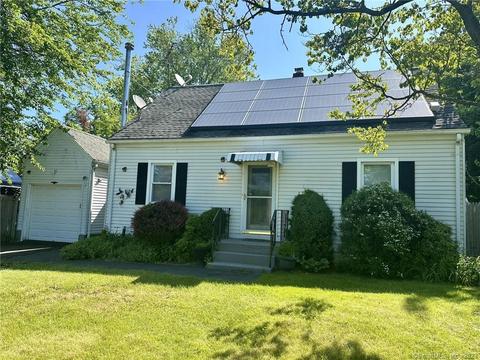 3196 E Main St, Bridgeport, CT 06610