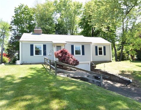 197 E Robbins Ave, Newington, CT 06111