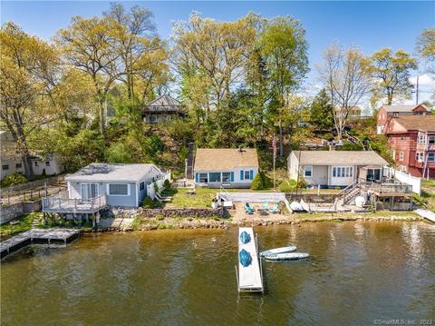 54 Berkshire Ave, Southwick, MA 01077