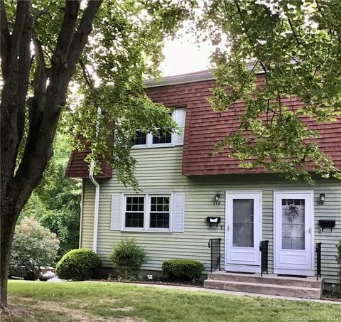 112 Skyridge Rd #112, Bristol, CT 06010