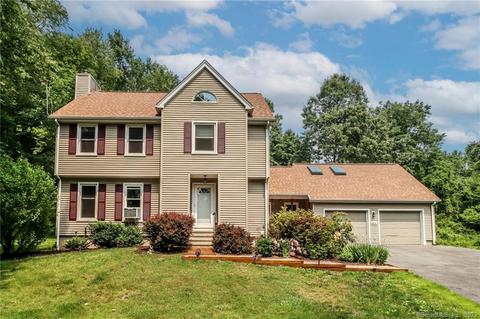 8 Skyview Dr, New Milford, CT 06776