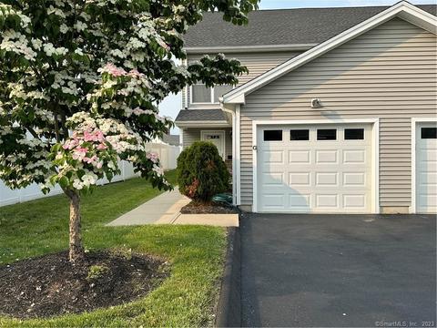 240 Hemingway Ave #G, East Haven, CT 06512