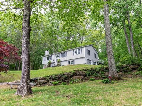 30 Ridge Crest Dr, New Milford, CT 06776