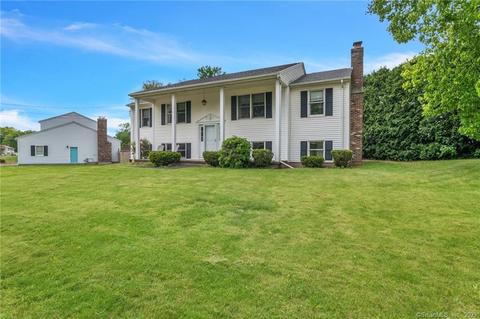 2 Kimberly Dr, Enfield, CT 06082