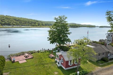 74 Little Meadow Rd, Haddam, CT 06438
