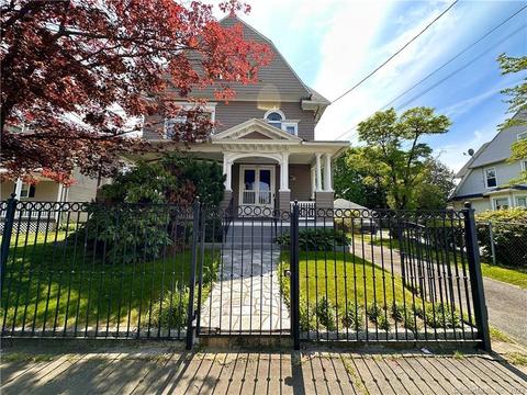 889 Howard Ave, Bridgeport, CT 06605