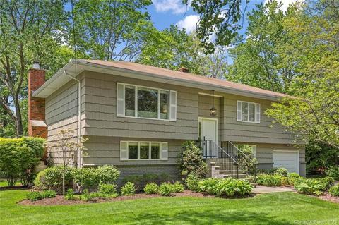31 The Ave, Greenwich, CT 06831