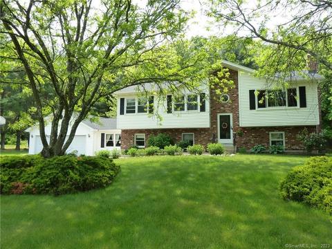 9 Wotton Ln, Burlington, CT 06013