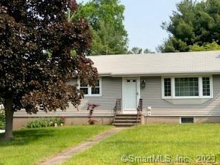 17 Rockledge Ct, Berlin, CT 06037