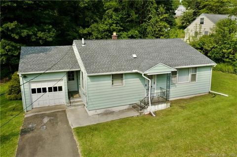 69 Parkland Ave, Waterbury, CT 06708