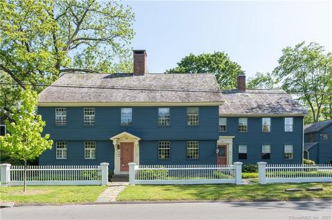 53 Broad St #1E, Guilford, CT 06437