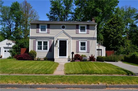 128 Goodwin St, East Hartford, CT 06108