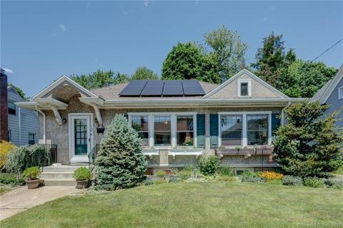 155 Stratford Rd, New Britain, CT 06053